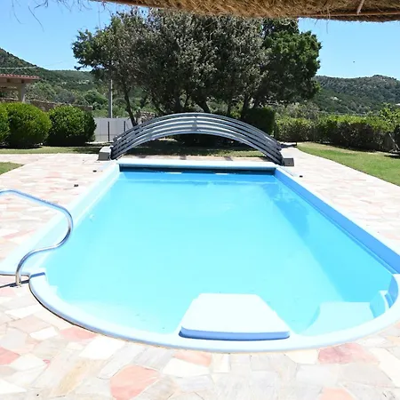 Villa Con Piscina A Perda Longa, 2 Da Letto E 2 Bagni *