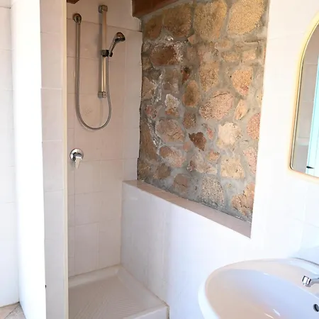 Con Piscina A Perda Longa, 2 Da Letto E 2 Bagni * קיה